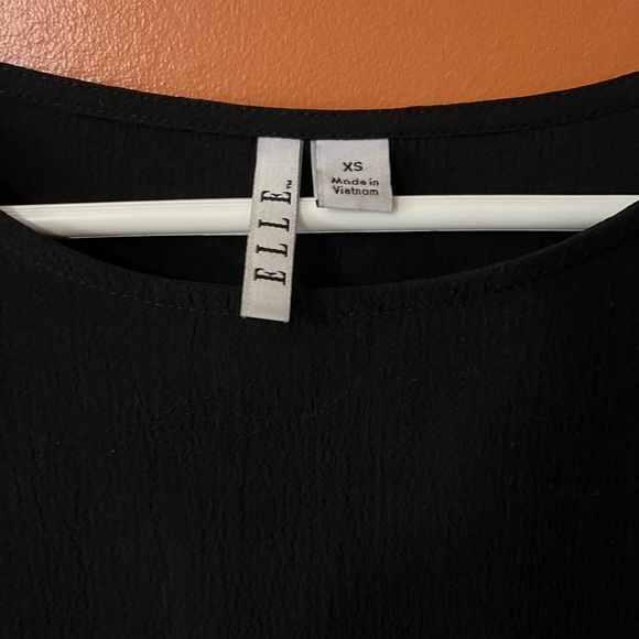 Sheer bell-sleeve top - Picture 3 of 4